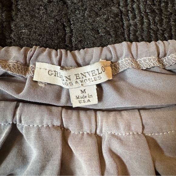 Green Envelope Gray Relaxed‎ Tank Top - Picture 2 of 2